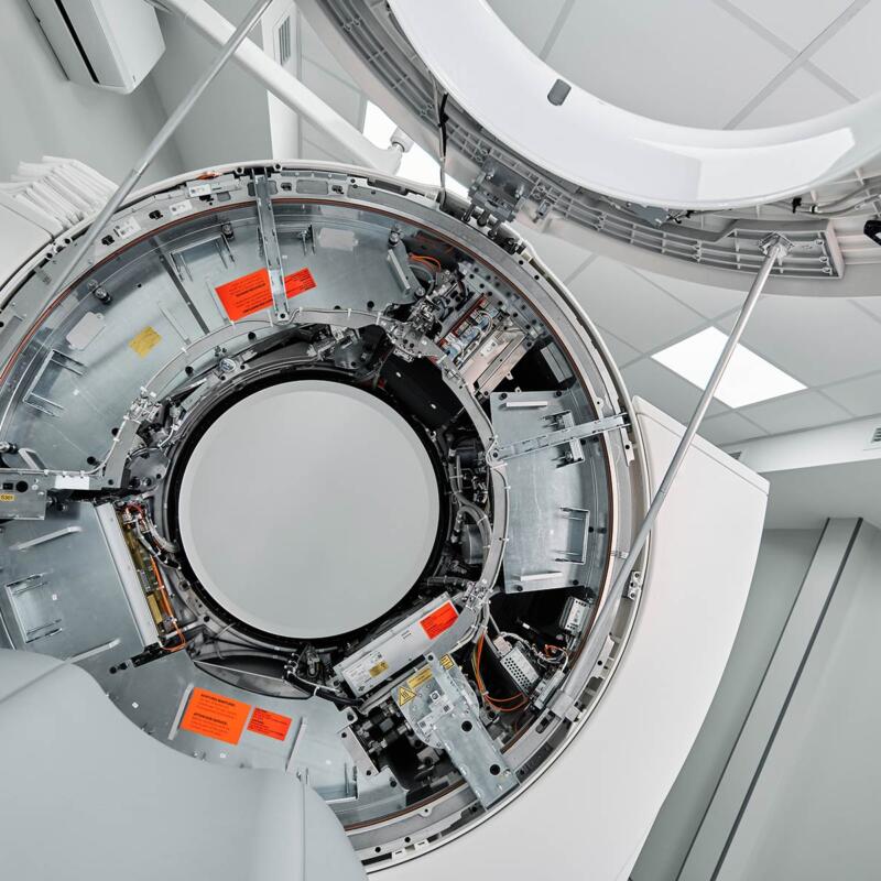 Froehlich Und Doerken Solutionsadvanced Medical Scanner Equipment In A Hospital S 2026 01 07 02 16 12 Utc Froehlich Und Doerken Solutionsadvanced Medical Scanner Equipment In A Hospital S 2026 01 07 02 16 12 Utc